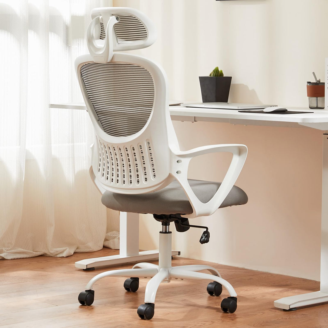 Sweetcrispy Ergonomic Mesh Office Chair, Black