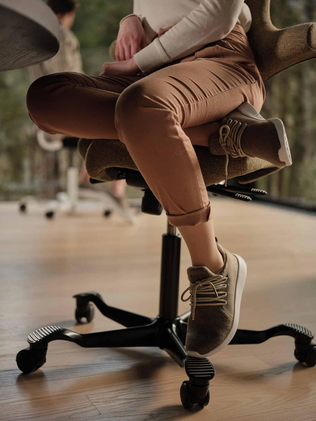 HAG Capisco Adjustable Desk Chair, Chestnut Brown