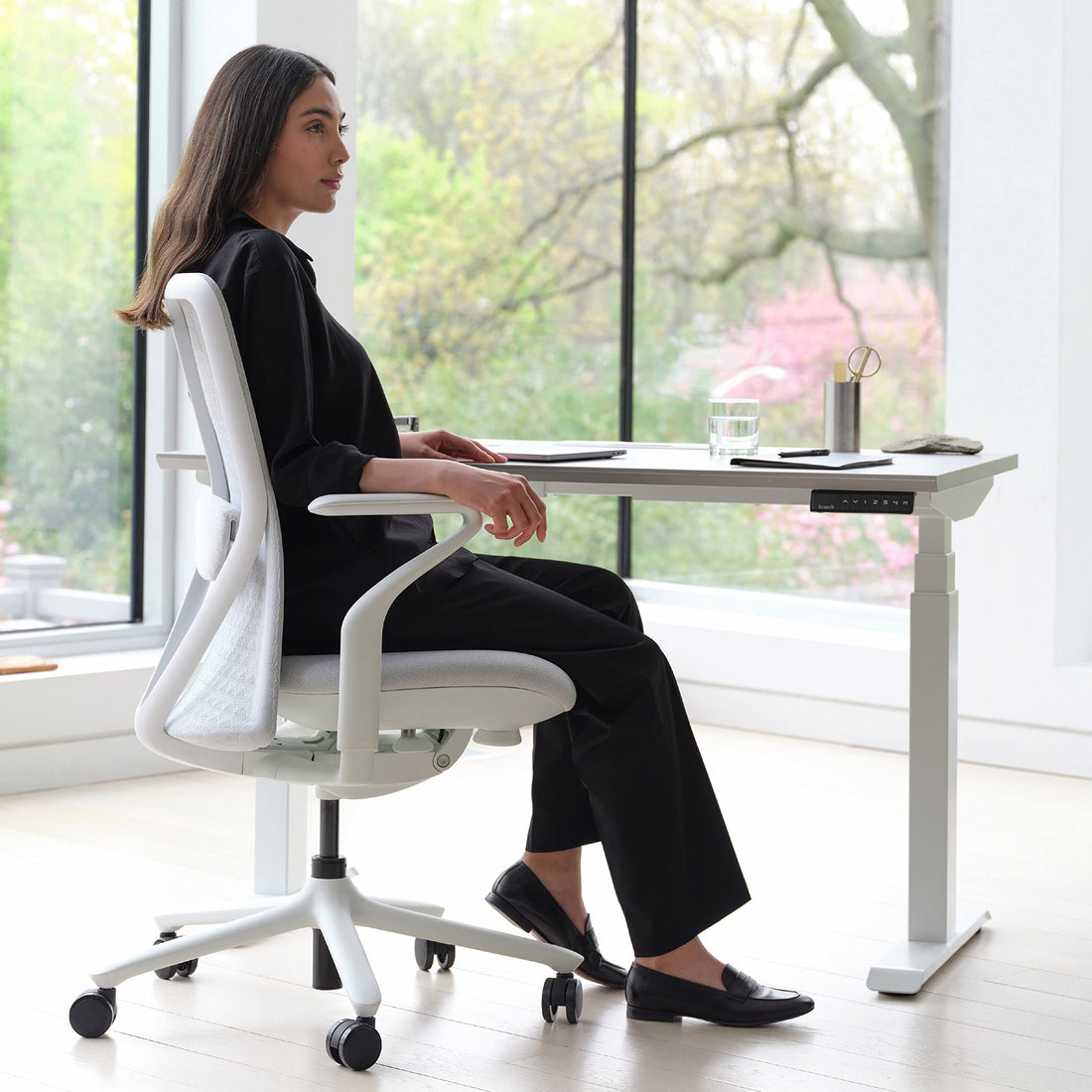 Branch Verve Executive Office Chair, Coral
