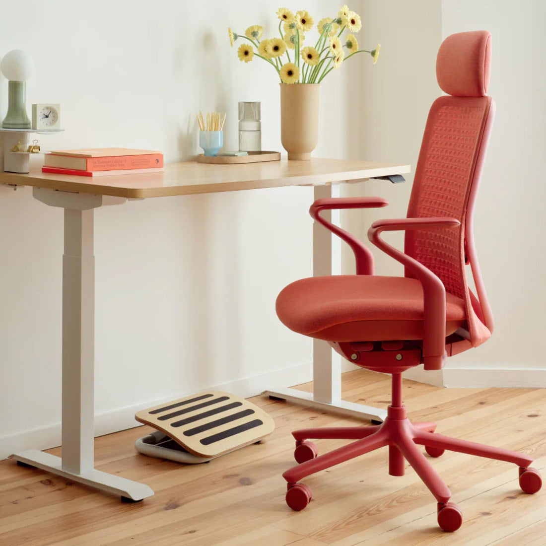 Branch Verve Executive Office Chair, Coral